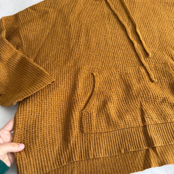 Aerie Waffle CozyUp Hooded Sweater Size Medium - Picture 3 of 9